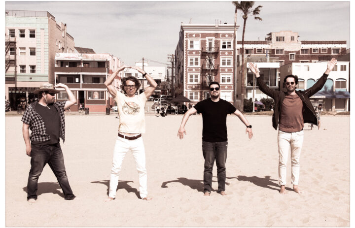  77B6F3E1-A74B-4818-85E6-BA8C3509A99B 